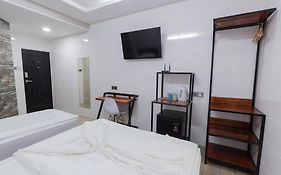 Lee Luxury Home Usm Penang